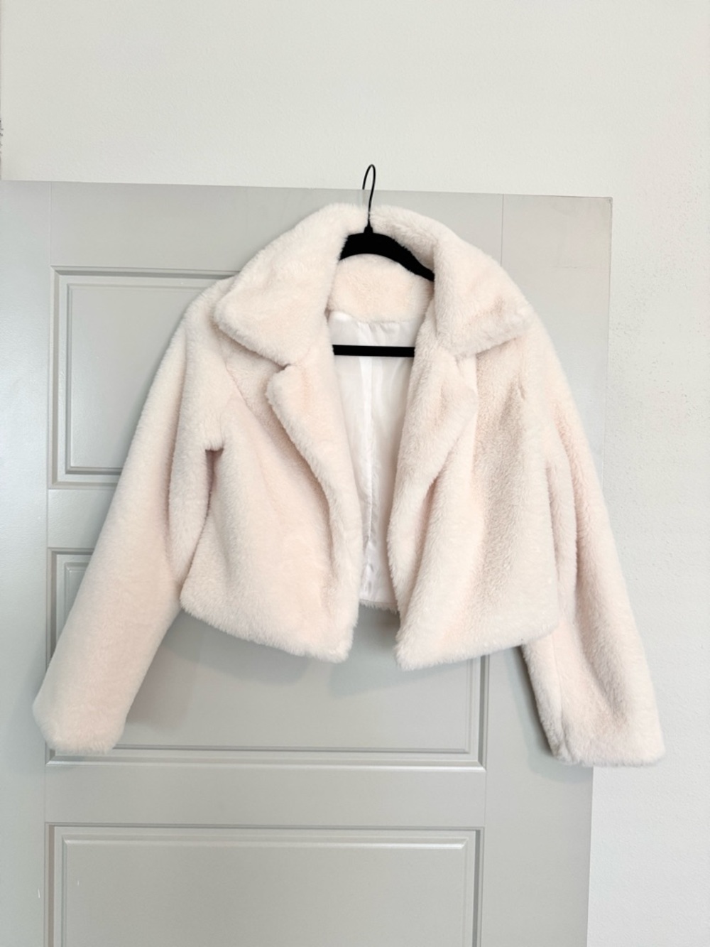 Ivory Plush Faux Fur Notch Collar Jacket, S